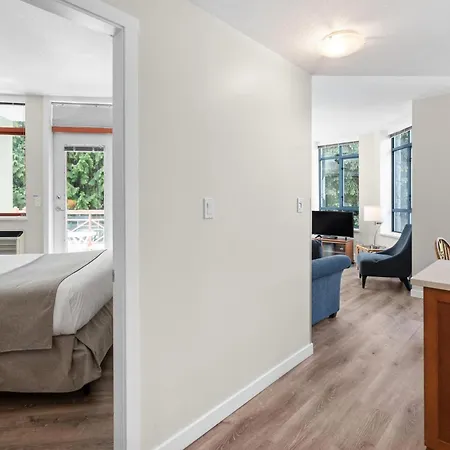 Alpenglow Lodge Bear Wonder One Bedroom By Mva Whistler Exterior photo